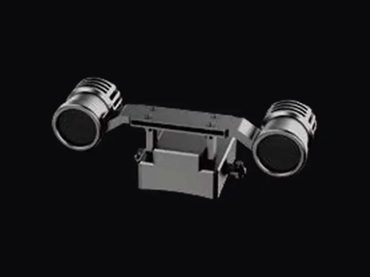 The TTZ-200 searchlight with its two lamps